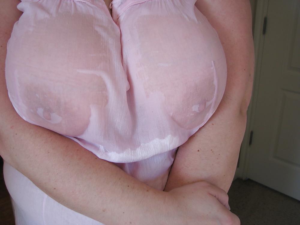 8P Wet shirt
