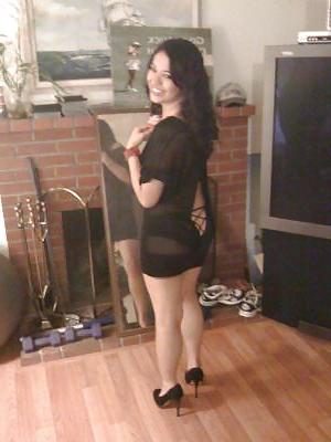 7P Little latina milf