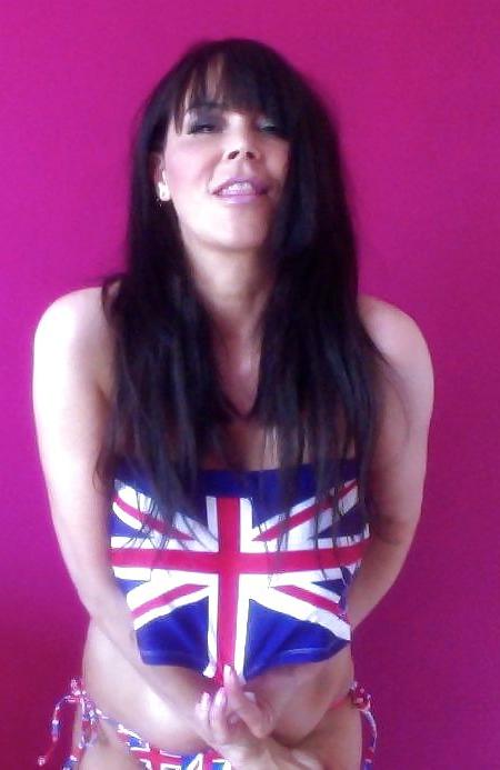 20P Lolly: Fake Tit UK Babe