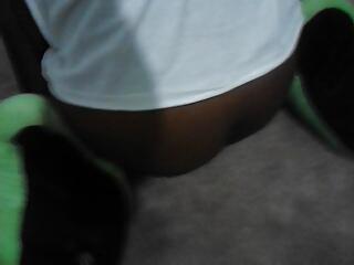 16P Zim grl's white tee