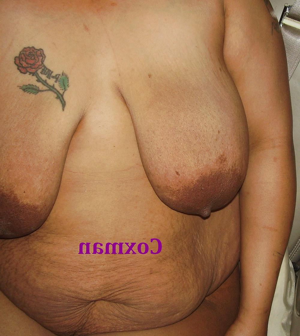 9P Saggy Jamaican tits 4