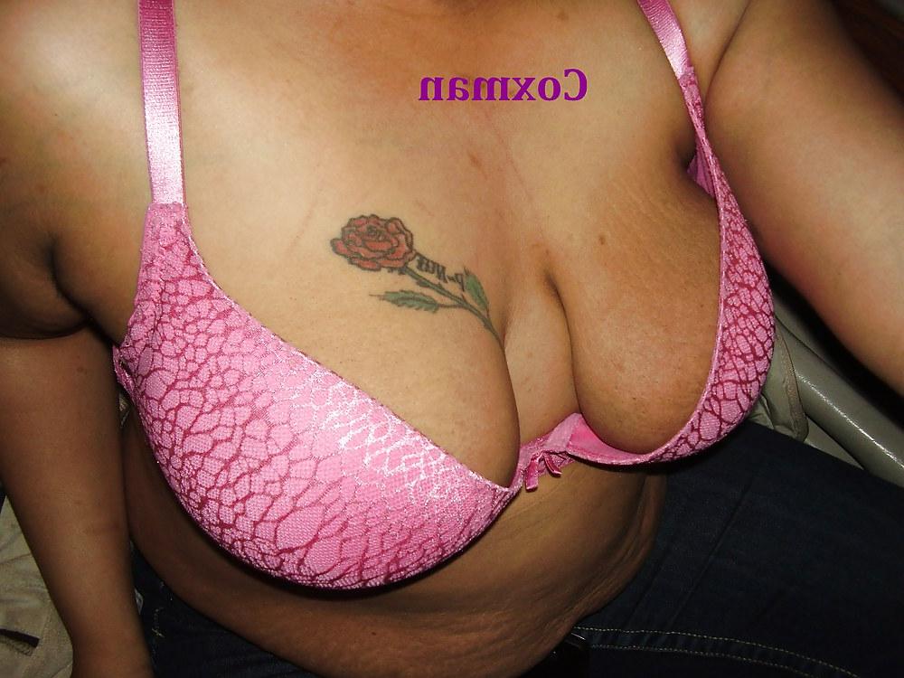 9P Saggy Jamaican tits 4