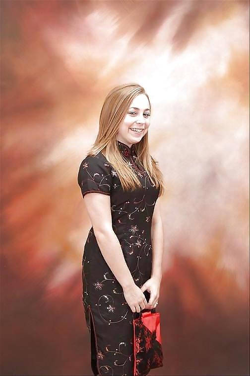 25P Single Western girl in Satin Cheongsam