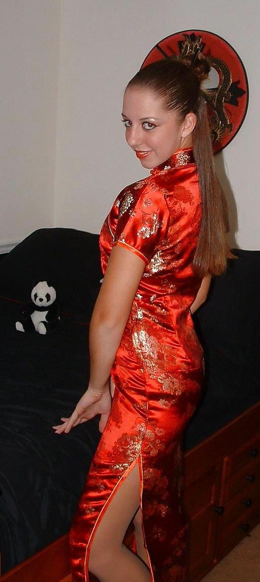 25P Single Western girl in Satin Cheongsam