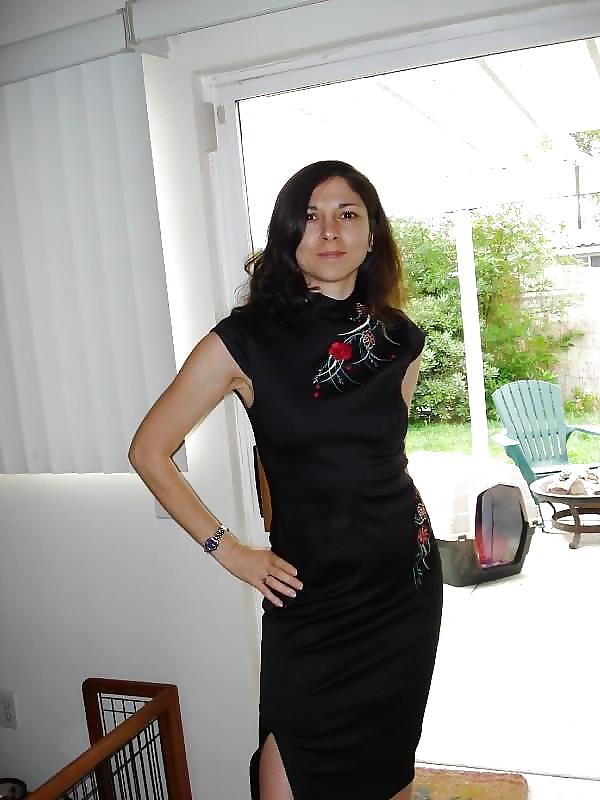 25P Single Western girl in Satin Cheongsam