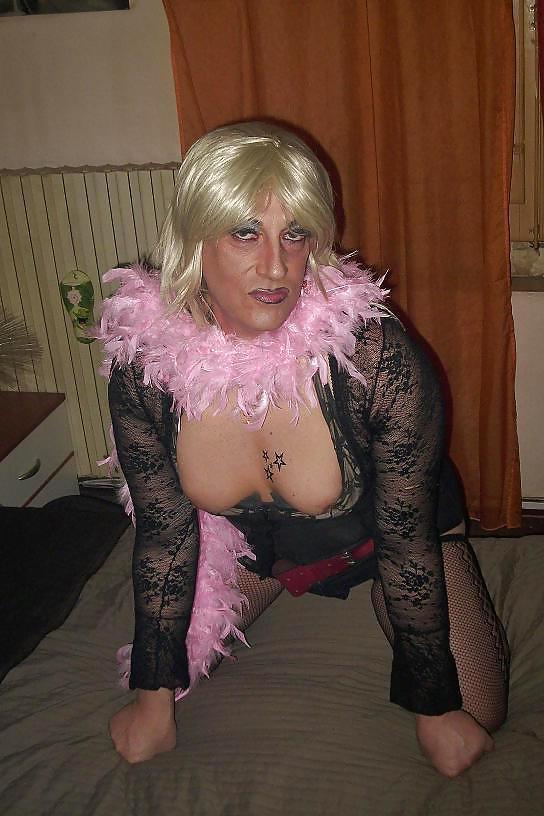 25P JENNY IN DA CLUB...