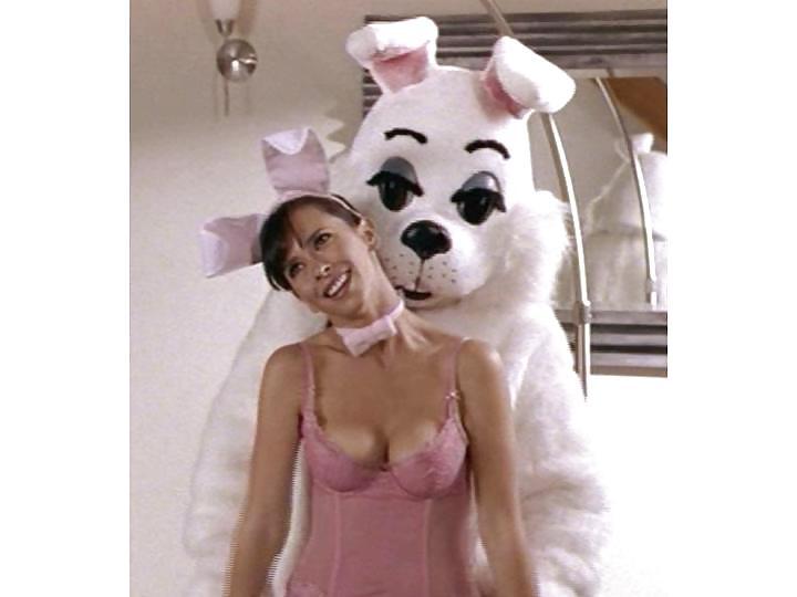 25P Happy Easter Bunny Porn Gallery One
