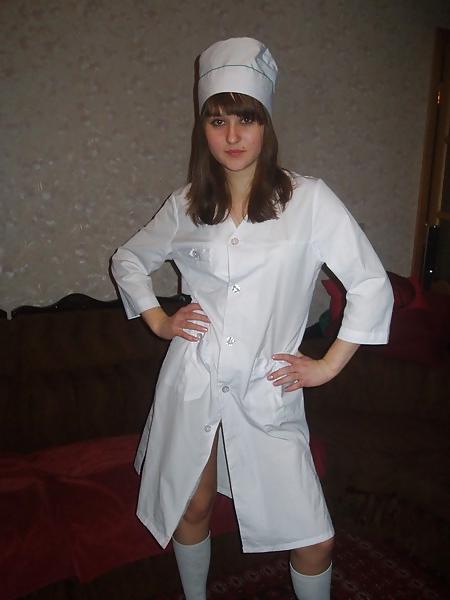 10P Teen nurse