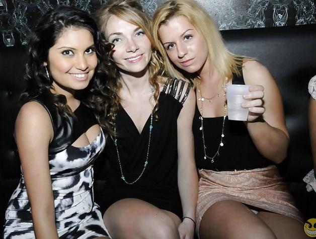 25P Strictly Canada-Toronto Night Club Gallery - 7
