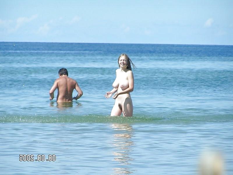 25P Nudist girls. 