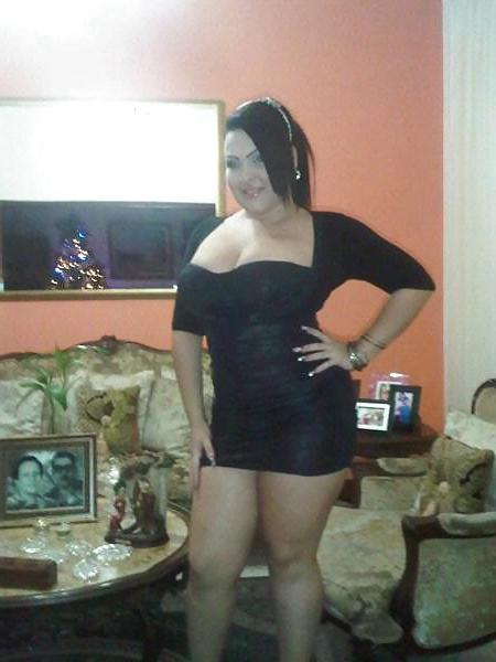 18P Sexy latina