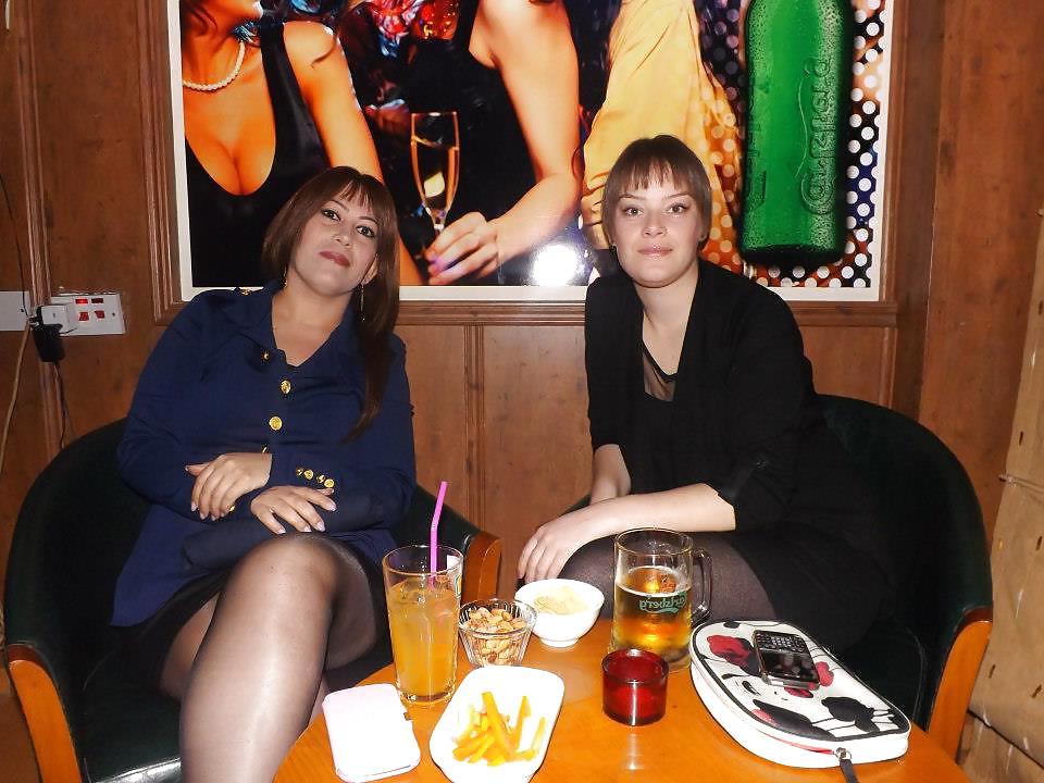 25P Nylonfrauen auf Tour