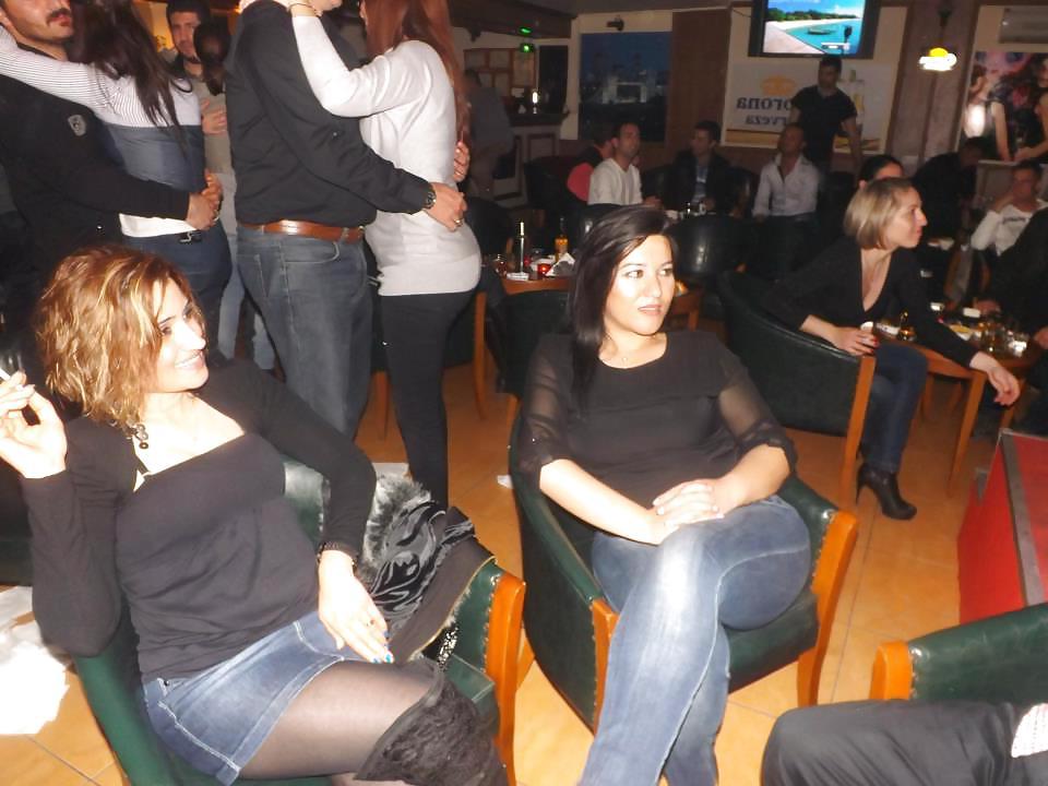 25P Nylonfrauen auf Tour