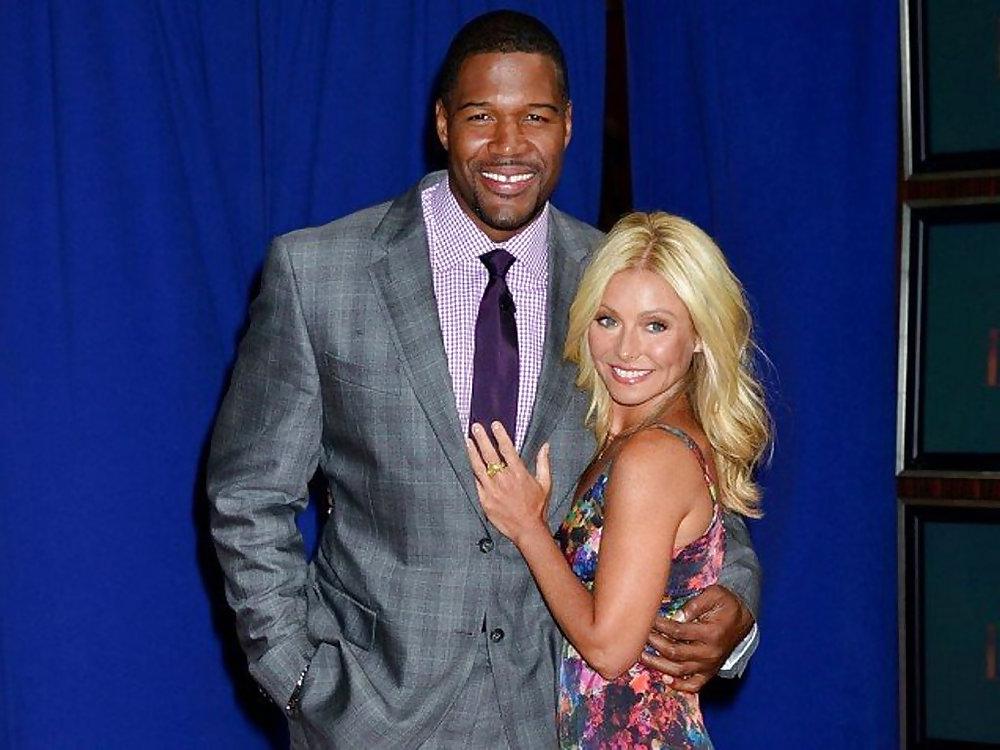 25P Why Michael Strahan? (Kelly Ripa Interracial Fakes)