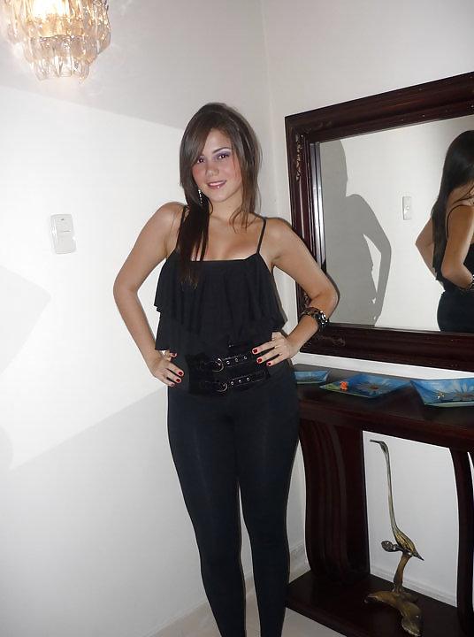 18P Colombia babes hotties latina hot 