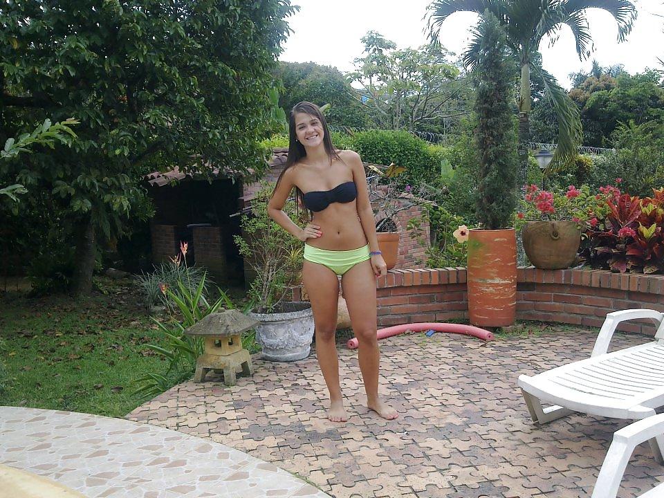 18P Colombia babes hotties latina hot 