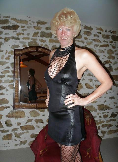 25P Ruth Jameson from Leicester. Submissive slut GILF
