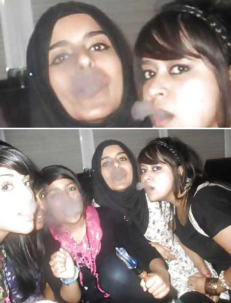 25P Smoking- hijab niqab jilbab arab 