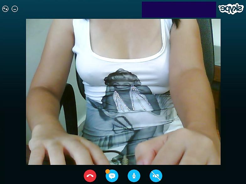 13P Casada Batendo uma na WebCam pro Amante.