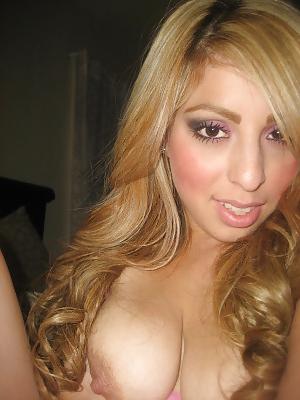 5P Blonde milf latina