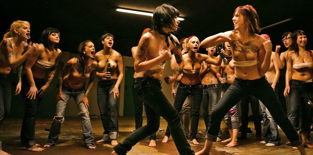 25P Bad Girls Topless Fight Club