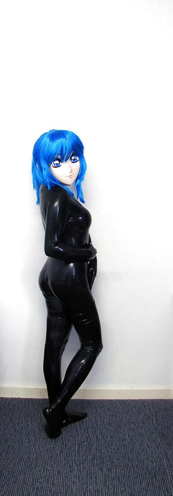 14P Kigurumi latex und blaue haare