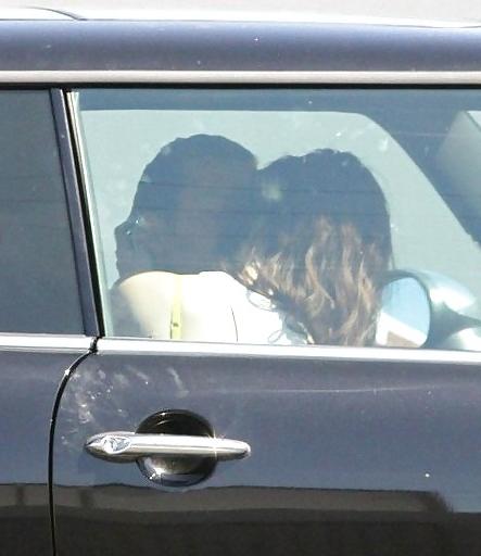 25P Kristen Stewart Scandal