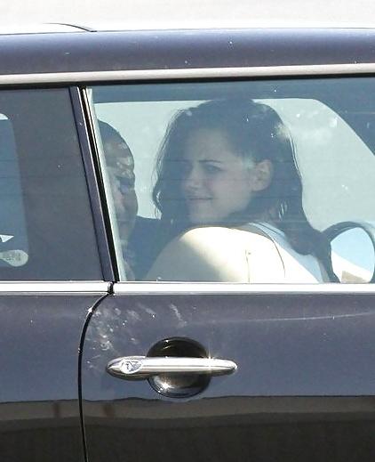 25P Kristen Stewart Scandal