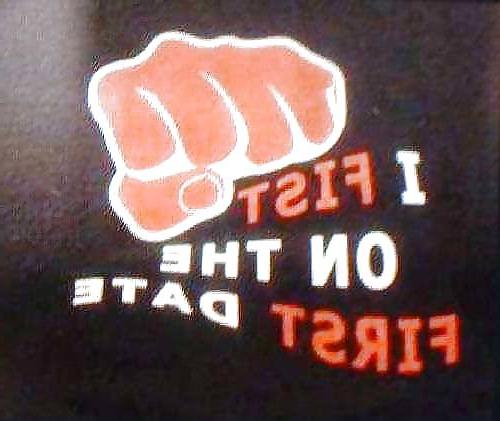 22P Help needed: I search for fisting tattoo for my pussy :)