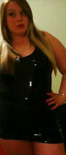 25P Extremly Sexy Chubby Blonde.