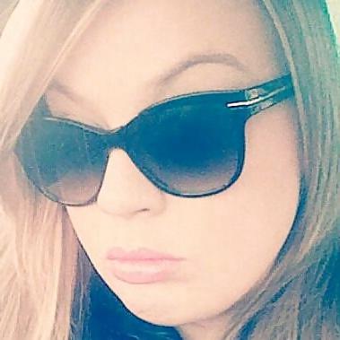 25P Extremly Sexy Chubby Blonde.