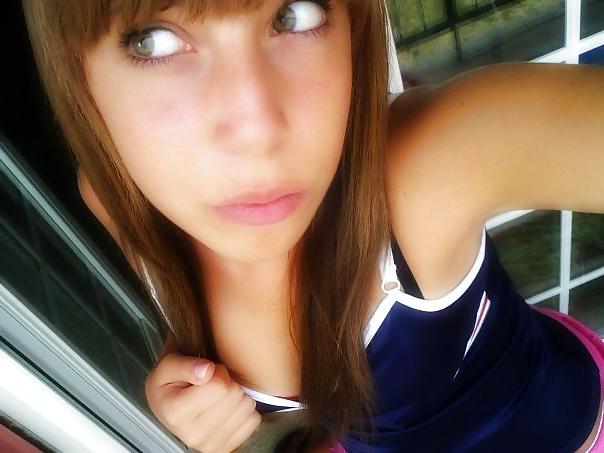 10P Chiara - Blonde Gymnast Cutie 