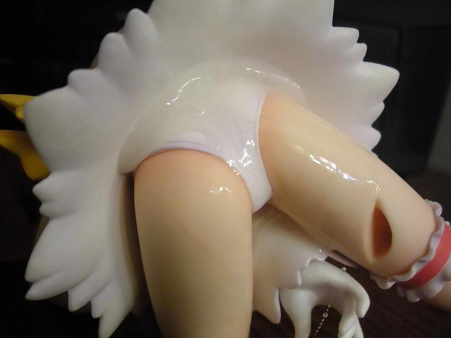 15P Uma Figure Bukkake SOF