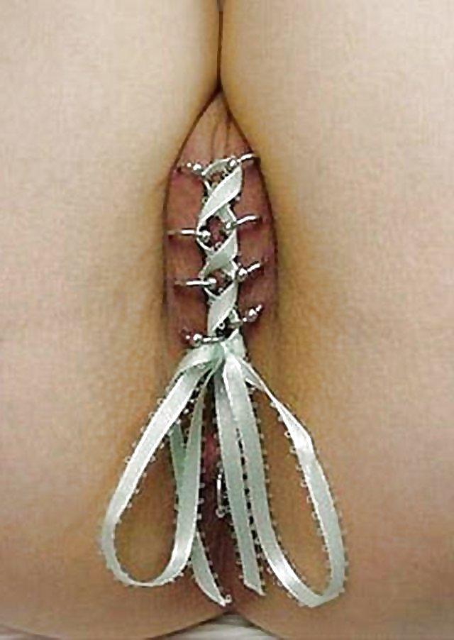 25P Bondage Pics, Mostly Women Restrained 