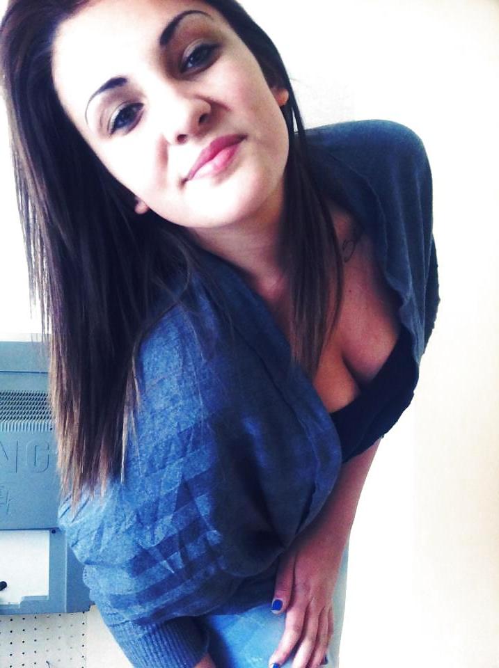 25P Bulgarian amateur girls tits pt.6