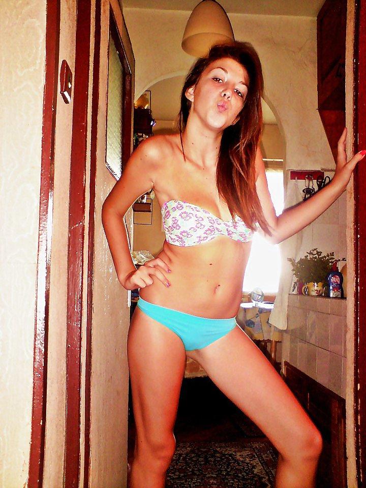 25P Bulgarian amateur girls tits pt.6