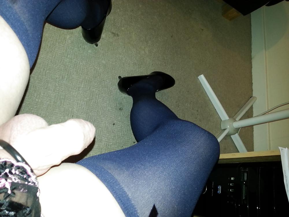 8P Moor gym skirt stockings and heels