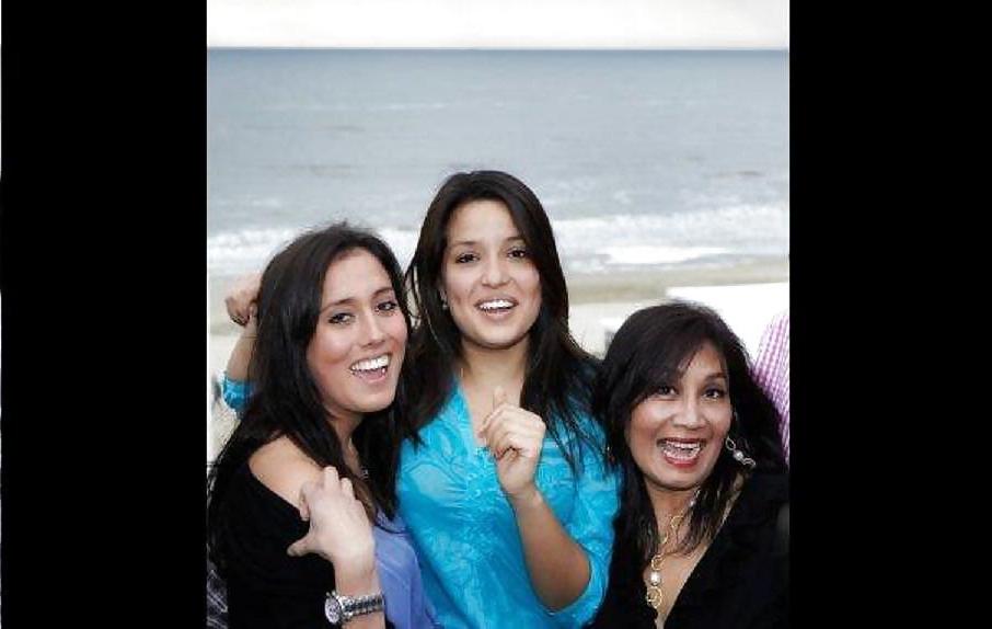 4P Latina Cum Sluts