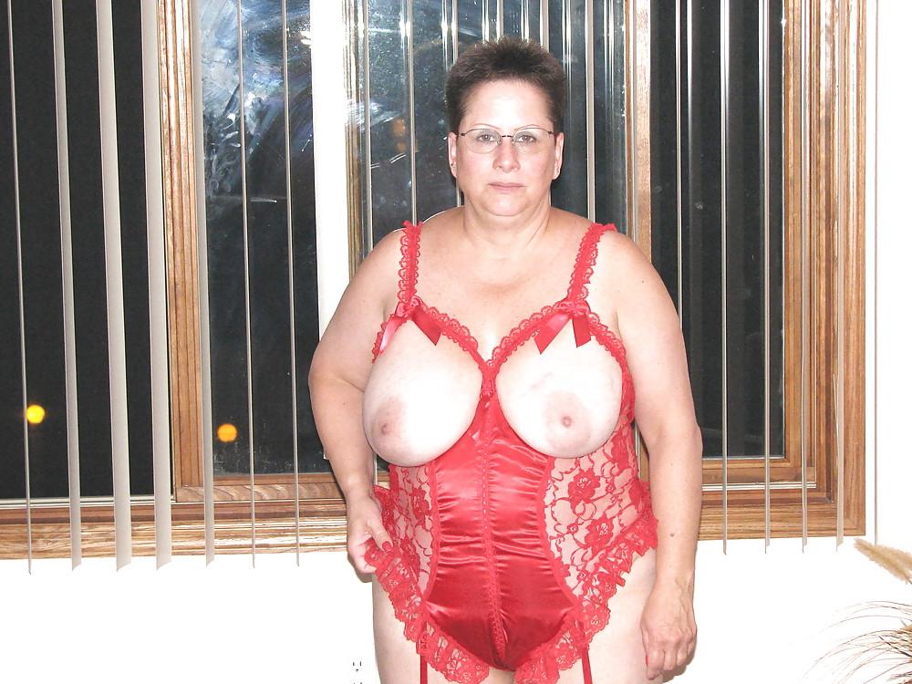 23P Saggy tits mix 9.