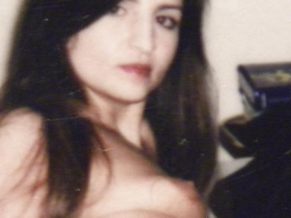 25P Carol 22 blindfolded no clue of pictures taken