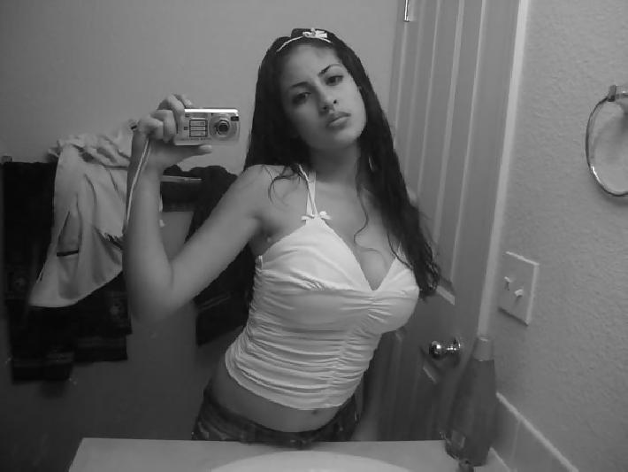 25P Incredible Latina Amateur