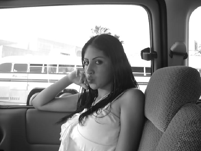 25P Incredible Latina Amateur