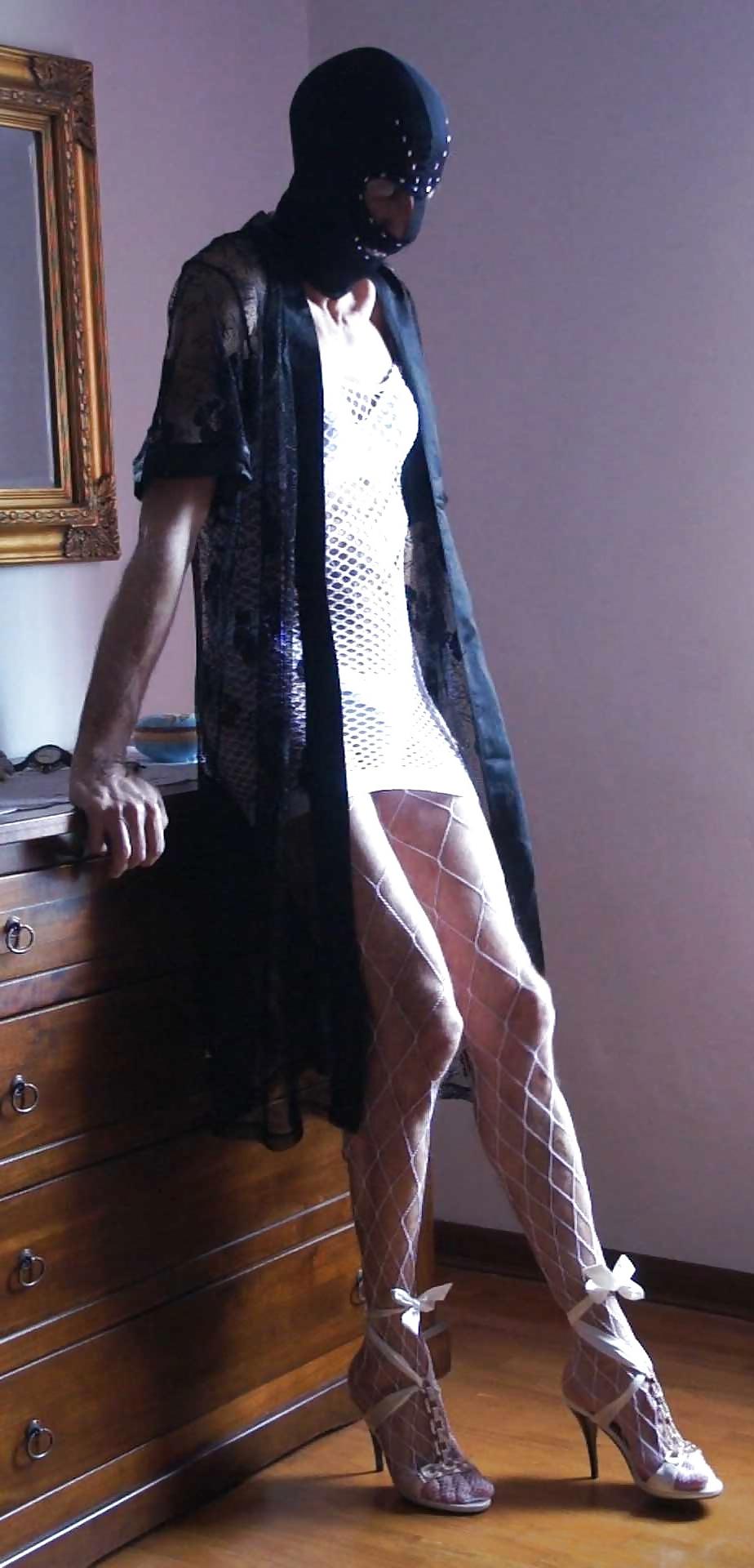 8P White fishnet
