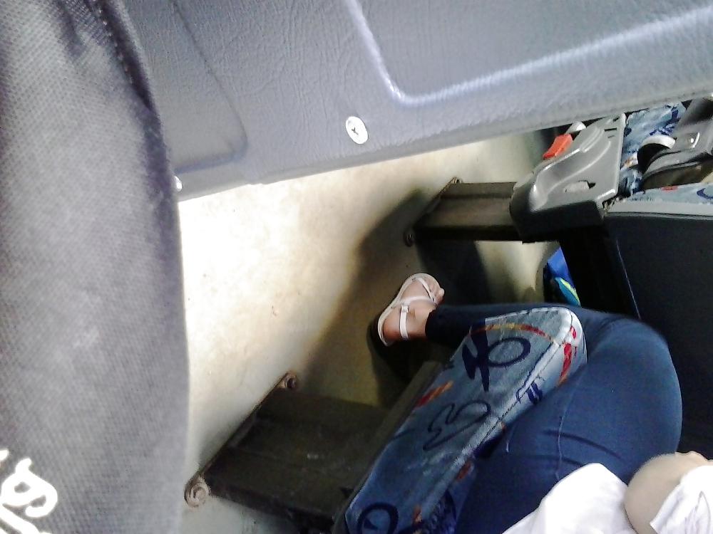 25P Feet Met in the Bus