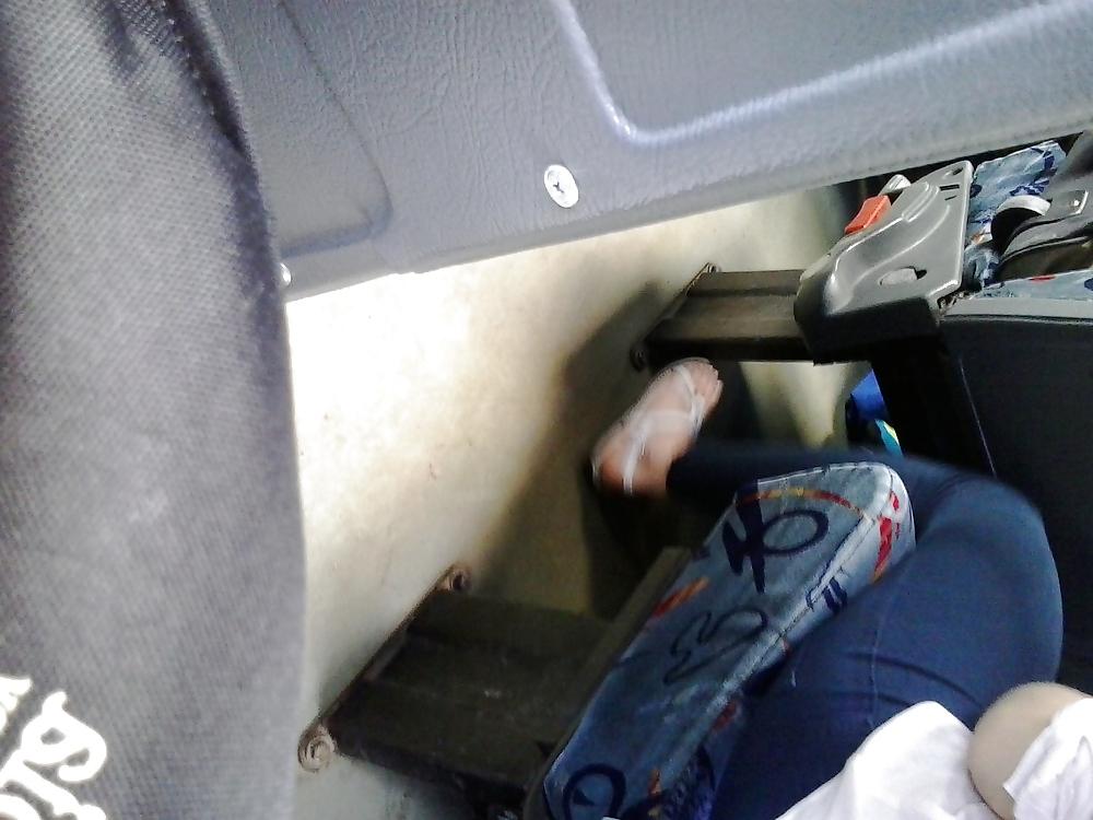 25P Feet Met in the Bus