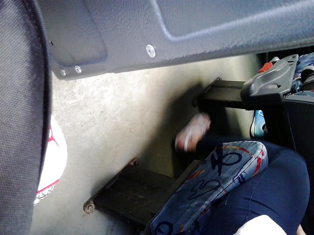 25P Feet Met in the Bus