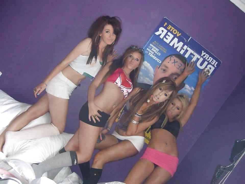 25P Plastic Bitches Time MiX NoN-Porn by DarKKo