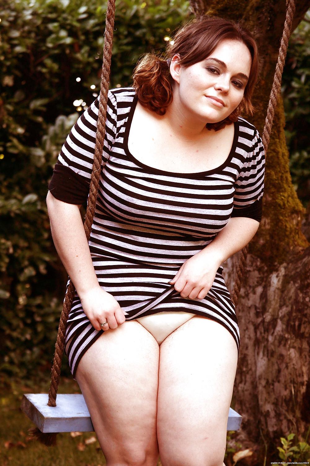 24P For hairy pussy lovers, i present you Bianca