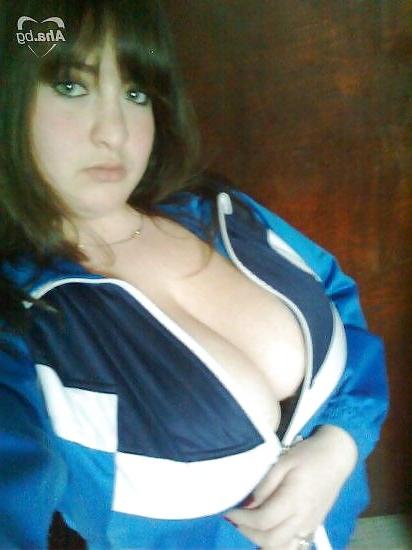 24P Busty Bulgarian Woman 1
