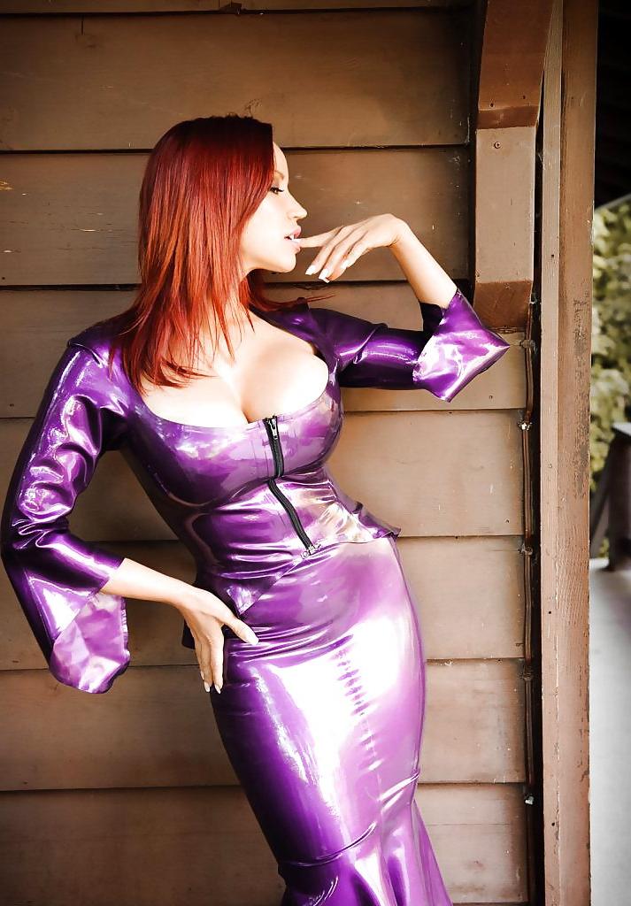 25P QUINTESSENCE OF LATEX